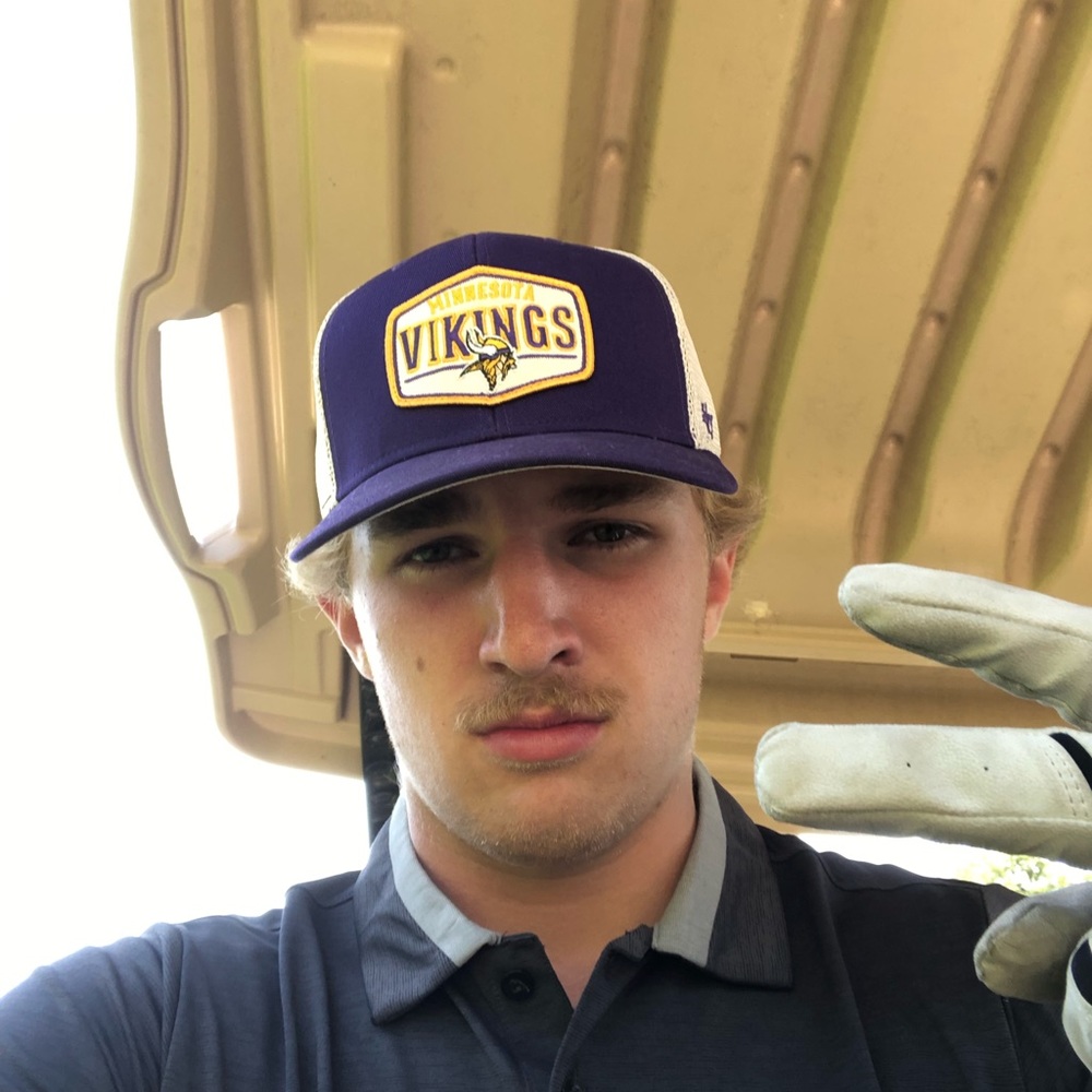 Meet your Posher, Reid